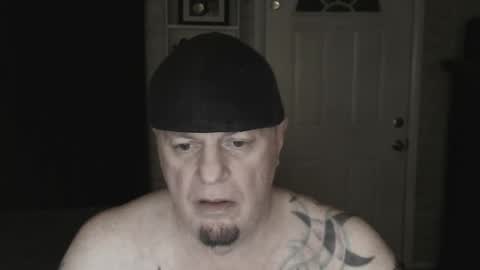 roinaz online show from January 13, 2025, 1:56 am