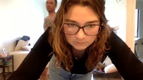 rollingtooeasy online show from March 6, 2025, 8:48 pm