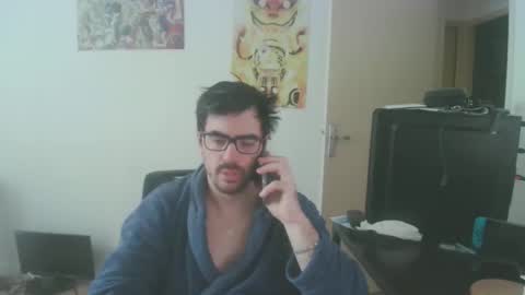 Snapshot of romainb72 chatting on February 25, 2025, 8:25 am romainb72 online show from February 25, 2025, 8:25 am