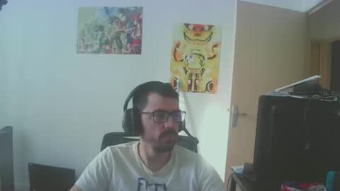 Snapshot of romainb72 chatting on March 11, 2025, 8:30 am romainb72 online show from March 11, 2025, 8:30 am
