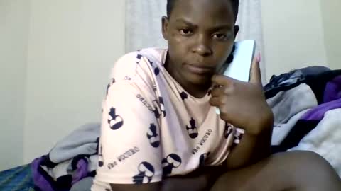 romancegirl2026 online show from August 5, 2026, 2:03 am