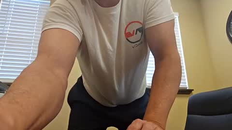 Snapshot of romanteeks chatting on December 20, 2024, 9:28 pm romanteeks online show from December 20, 2024, 9:28 pm