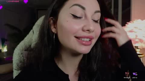 romanticsonya online show from March 30, 2026, 9:38 pm