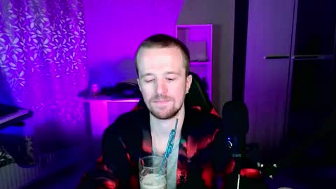 Snapshot of romantobizin chatting on March 1, 2026, 10:01 pm Roman online show from March 1, 2026, 10:01 pm