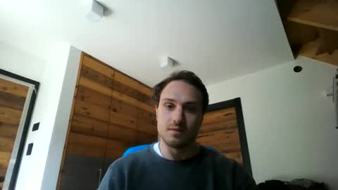 Snapshot of romanz123 chatting on May 25, 2026, 12:11 pm romanz123 online show from May 25, 2026, 12:11 pm