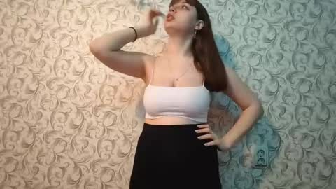 Alya online show from December 15, 2025, 1:04 pm