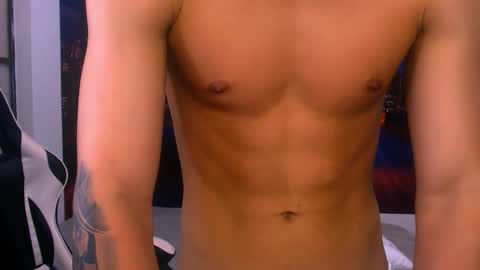 Snapshot of romeomillerr chatting on October 21, 2025, 11:05 pm Romeo online show from October 21, 2025, 11:05 pm