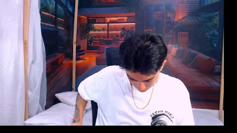 Snapshot of romeomillerr chatting on October 23, 2025, 7:12 pm Romeo online show from October 23, 2025, 7:12 pm