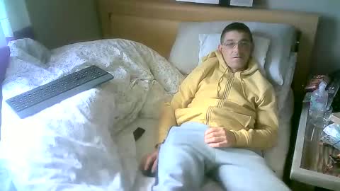 romson998181 online show from October 25, 2025, 2:56 pm