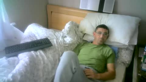 Snapshot of romson998181 chatting on July 5, 2026, 7:37 am romson998181 online show from July 5, 2026, 7:37 am