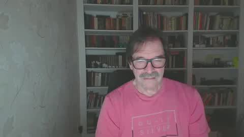 Snapshot of ronger69big chatting on January 26, 2025, 6:59 am RodgerDodger online show from January 26, 2025, 6:59 am