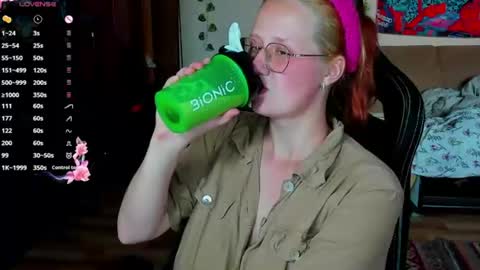 Snapshot of roniya_v chatting on July 22, 2026, 4:10 pm Spicy lady Kristy online show from July 22, 2026, 4:10 pm