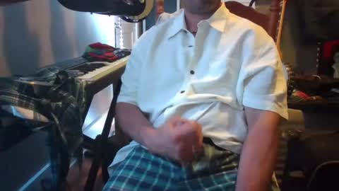 Snapshot of ronniejohnston13 chatting on July 11, 2026, 3:53 am ronniejohnston13 online show from July 11, 2026, 3:53 am