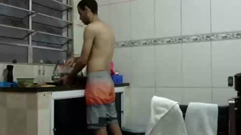 ronny online show from March 6, 2025, 8:37 pm