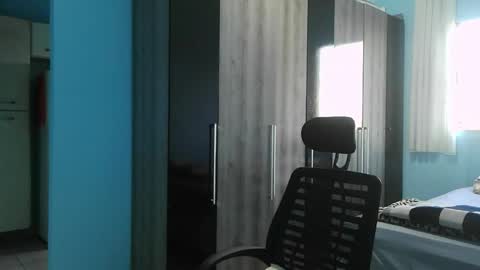 ronny online show from April 15, 2026, 8:31 pm