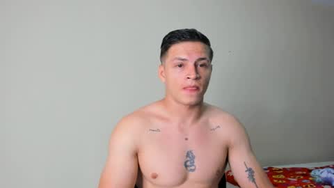 Snapshot of ronny_gold chatting on July 13, 2026, 4:54 pm ronny_gold online show from July 13, 2026, 4:54 pm
