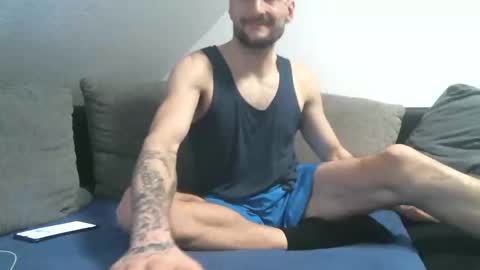 Snapshot of ronnypotti34 chatting on March 1, 2025, 8:23 am Ronny Potthoff online show from March 1, 2025, 8:23 am