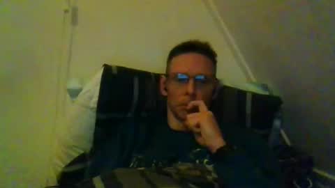 Snapshot of rororober chatting on January 8, 2026, 8:44 pm rororober online show from January 8, 2026, 8:44 pm