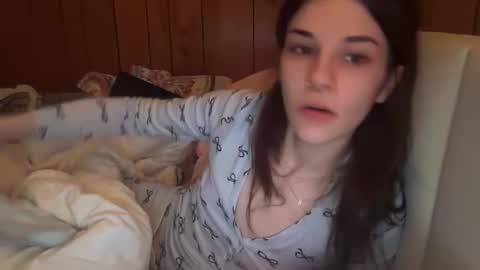 Rose online show from March 5, 2026, 5:31 pm