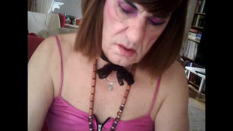 Snapshot of rosa_teevee chatting on December 10, 2024, 5:44 pm Tina online show from December 10, 2024, 5:44 pm