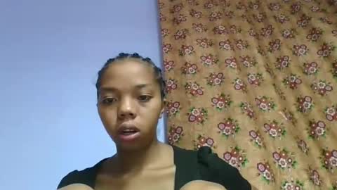 rosah225127 online show from April 26, 2026, 3:48 am