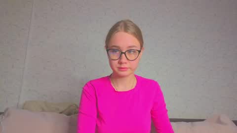 rosalina online show from March 24, 2026, 5:56 am