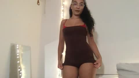 Snapshot of rosalinatoosexy chatting on September 12, 2025, 4:56 am Rosalina online show from September 12, 2025, 4:56 am