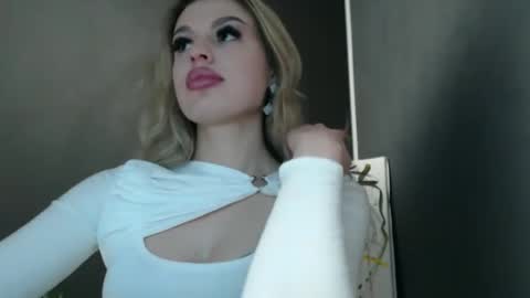 Rosalina online show from April 1, 2026, 2:14 pm