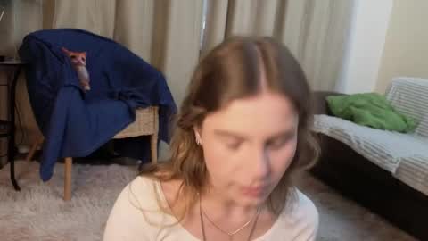 Snapshot of rosalvaulman chatting on April 24, 2026, 5:37 pm Kylie online show from April 24, 2026, 5:37 pm
