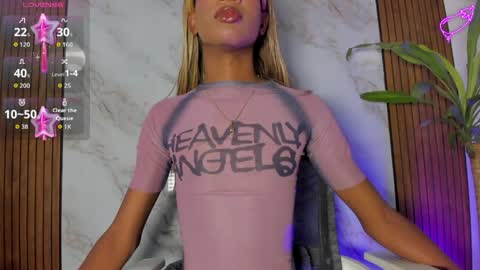 rosaly_rodman online show from April 6, 2026, 5:03 pm