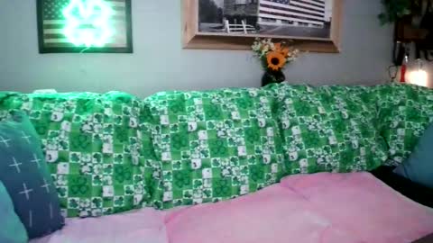 Rose online show from March 17, 2026, 10:35 pm