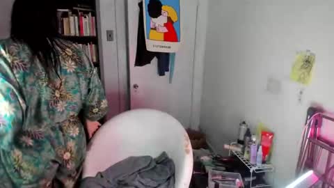 Snapshot of rose257044 chatting on October 5, 2025, 1:53 pm rose257044 online show from October 5, 2025, 1:53 pm