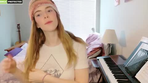 rose77782 online show from February 9, 2025, 2:07 pm