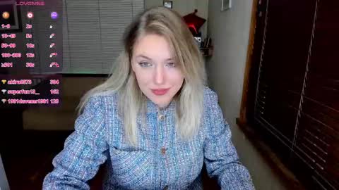 Snapshot of rose_brooks chatting on December 22, 2024, 7:21 pm Rose but u can call me princess online show from December 22, 2024, 7:21 pm