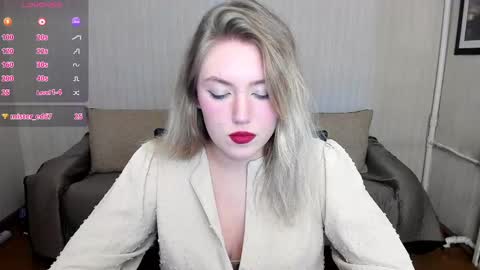 Snapshot of rose_brooks chatting on February 10, 2025, 9:04 pm Rose but u can call me princess online show from February 10, 2025, 9:04 pm