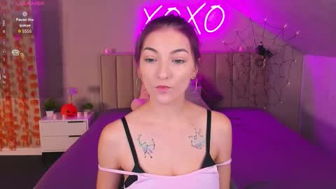 Kimberlly online show from November 5, 2025, 1:27 am