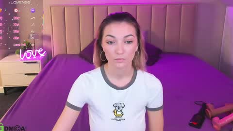 Kimberlly online show from May 26, 2026, 11:23 pm