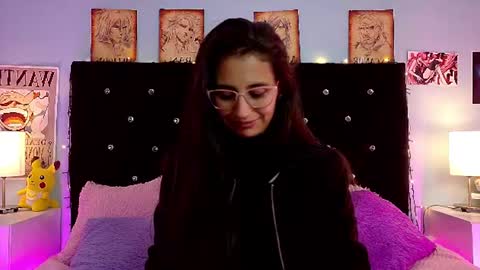 Snapshot of rose_smiley1 chatting on June 21, 2026, 3:31 am Rose online show from June 21, 2026, 3:31 am