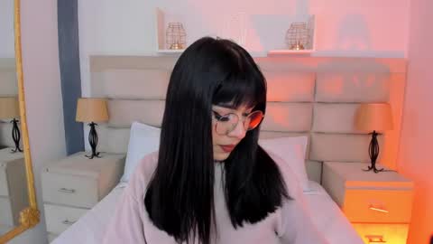 Rose online show from March 8, 2025, 1:14 pm