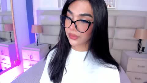 Rose online show from September 24, 2025, 1:03 pm