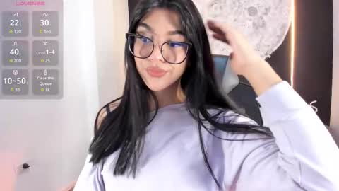 Rose online show from November 6, 2025, 1:34 pm