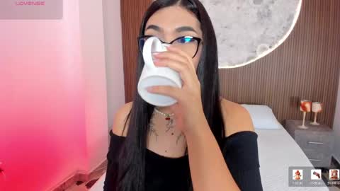 Rose online show from April 8, 2026, 2:06 pm