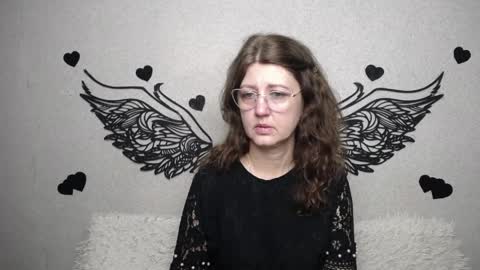 RoseHille online show from April 5, 2026, 5:04 am