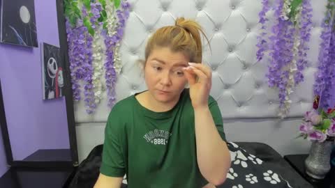 Julieta online show from September 29, 2025, 1:16 pm