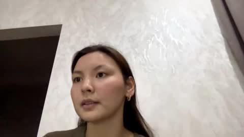 rosendakling online show from September 12, 2025, 6:52 pm
