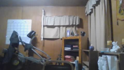 Snapshot of rosepanda chatting on February 25, 2025, 7:42 am Lost4gain online show from February 25, 2025, 7:42 am