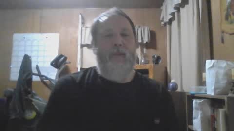 Snapshot of rosepanda chatting on March 1, 2025, 12:01 pm Lost4gain online show from March 1, 2025, 12:01 pm