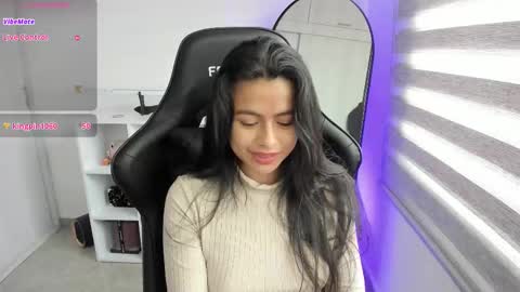 Nat online show from October 25, 2025, 3:07 pm