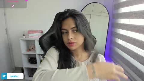 Nat online show from November 16, 2025, 2:44 pm