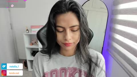 Nat online show from November 26, 2025, 2:51 pm